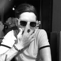 Deniz Dilcioğlu的照片