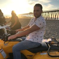 Antonio Julio Badillo的照片