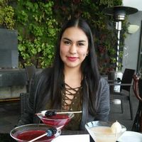 Sarai Flores的照片