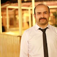 Amine Emami的照片