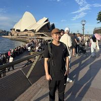 WEI-HONG LIN's Photo