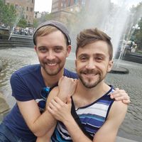 Nathan and  Adam的照片