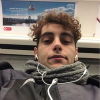 Simone Frattarelli的照片