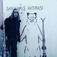 Fotos de Kemal can  Sarı