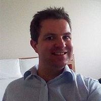 Roger Hamilton的照片