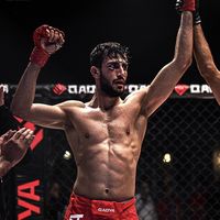 Mohamed Azzam的照片