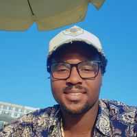 Simple Anyanwu's Photo