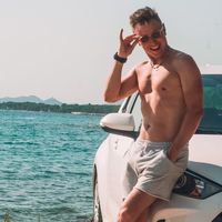 Dmitry Demenko的照片