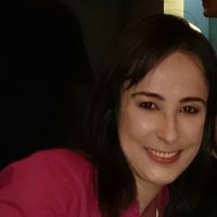 Aline Lures的照片