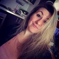 Emilie Paulhac的照片