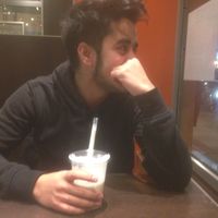 Fotos de Armughan Chughtai