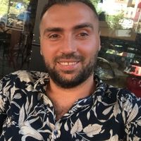 Kreshnik Luka的照片