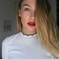 Emma Coursault的照片