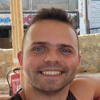 Nazar Sliusar的照片