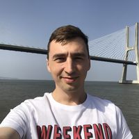 Pavlo Loktionov的照片