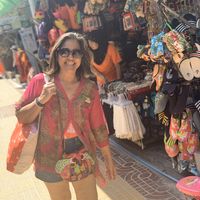 Dina  Kaidir's Photo