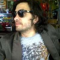 Emre Akgöl的照片