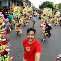 Hinz Cedric Abriam的照片