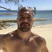 Simon LeCinq的照片