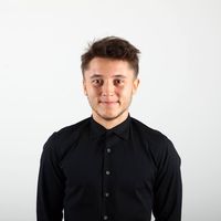 Łukasz Bartos的照片