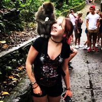 Jessie Macdonald的照片