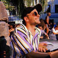 Łukasz Niewadzi的照片