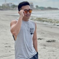 John Ttenrag's Photo