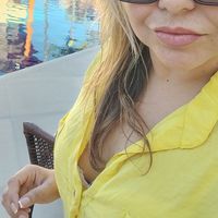 STEPHANIE SILVA的照片