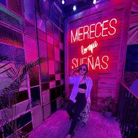 Vania Serrato的照片