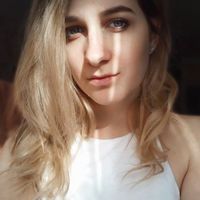 Navrotska Alexandra的照片