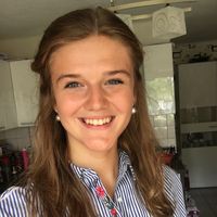 Lenka Puskasova的照片