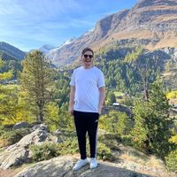 Cameron Hardy's Photo