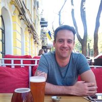 Julien Le Ménélec的照片