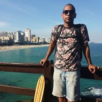 Artur Almeida的照片