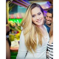 Rebecca Nascimento的照片