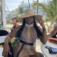 Tomi Randall's Photo