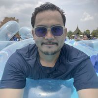 HAN Chamroeun的照片