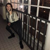 Melina Hurst's Photo