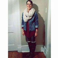 Larissa Lewis's Photo