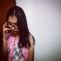 Fotos von Mikha Agustina