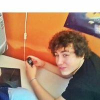 Gabriel Xucram的照片