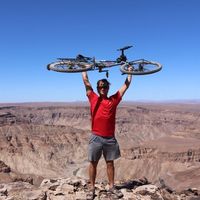 Benjamin Woollan's Photo