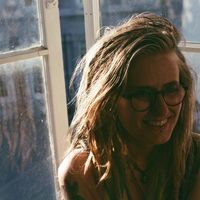 Charayah Raichuk的照片