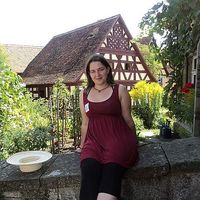 Sophie Prescher's Photo