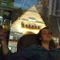 Alex Hansen的照片