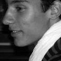 Yacine Wahbi的照片