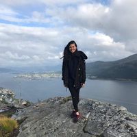 Desy Dhevantari's Photo