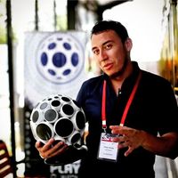 Diego Alcala-Gaona的照片