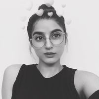 Komal Farooq的照片