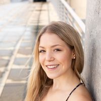 Isabel Schreiber的照片